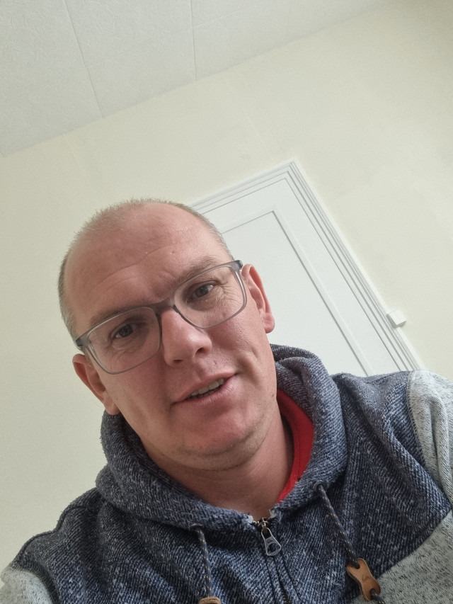 Zack - Mennecy - Essonne | Rencontre gay