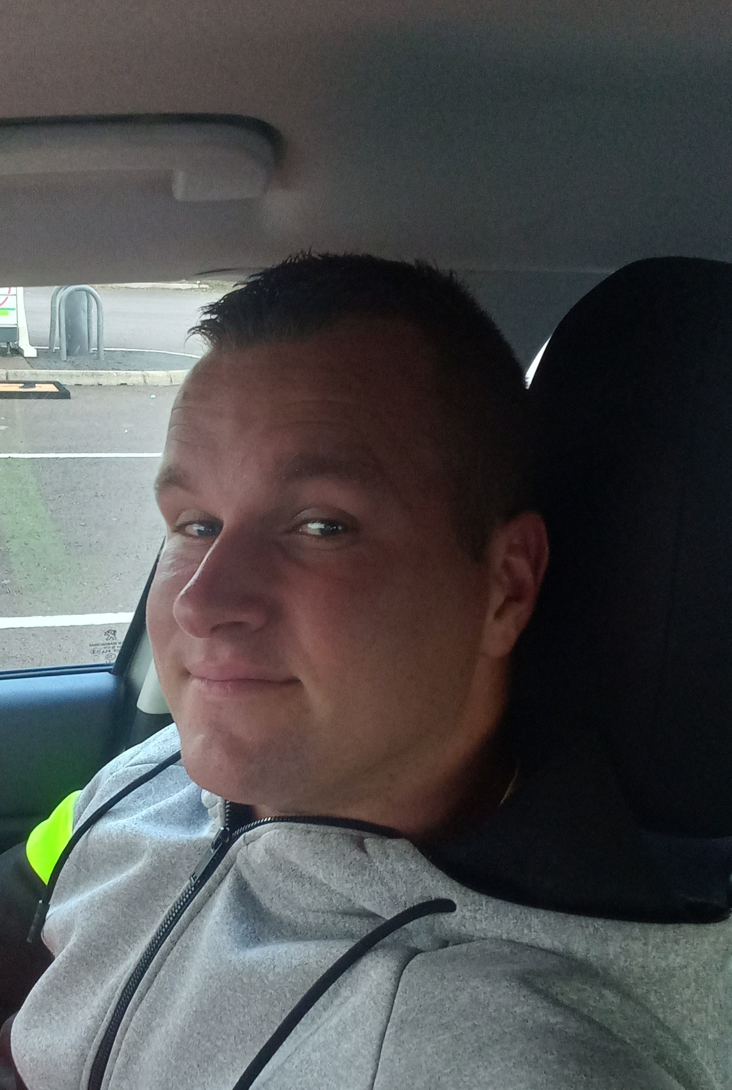 Jake - Amponville - Seine-et-Marne | Rencontre gay