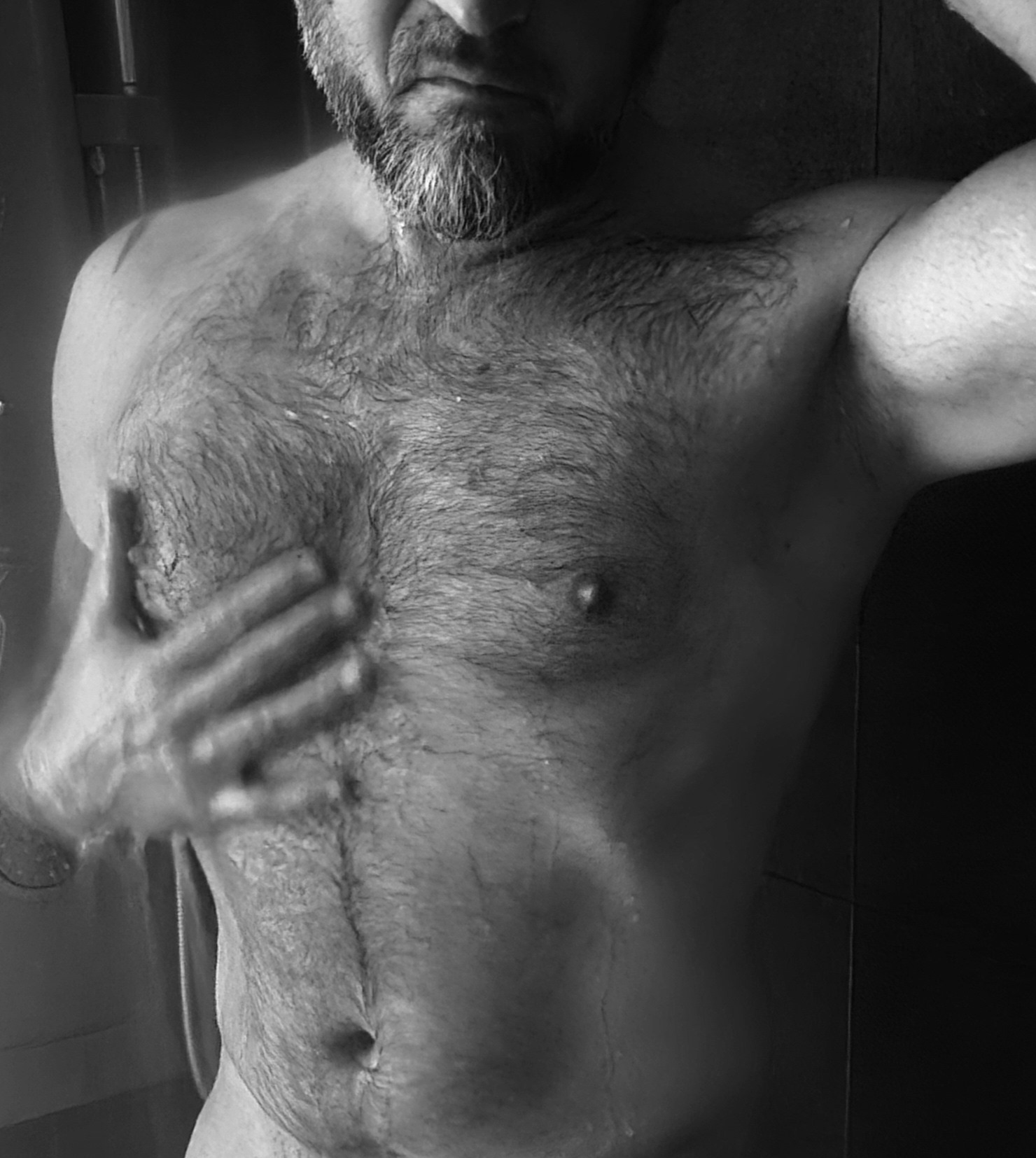 Nikki - Fontenay-aux-Roses - Hauts-de-Seine | Rencontre gay