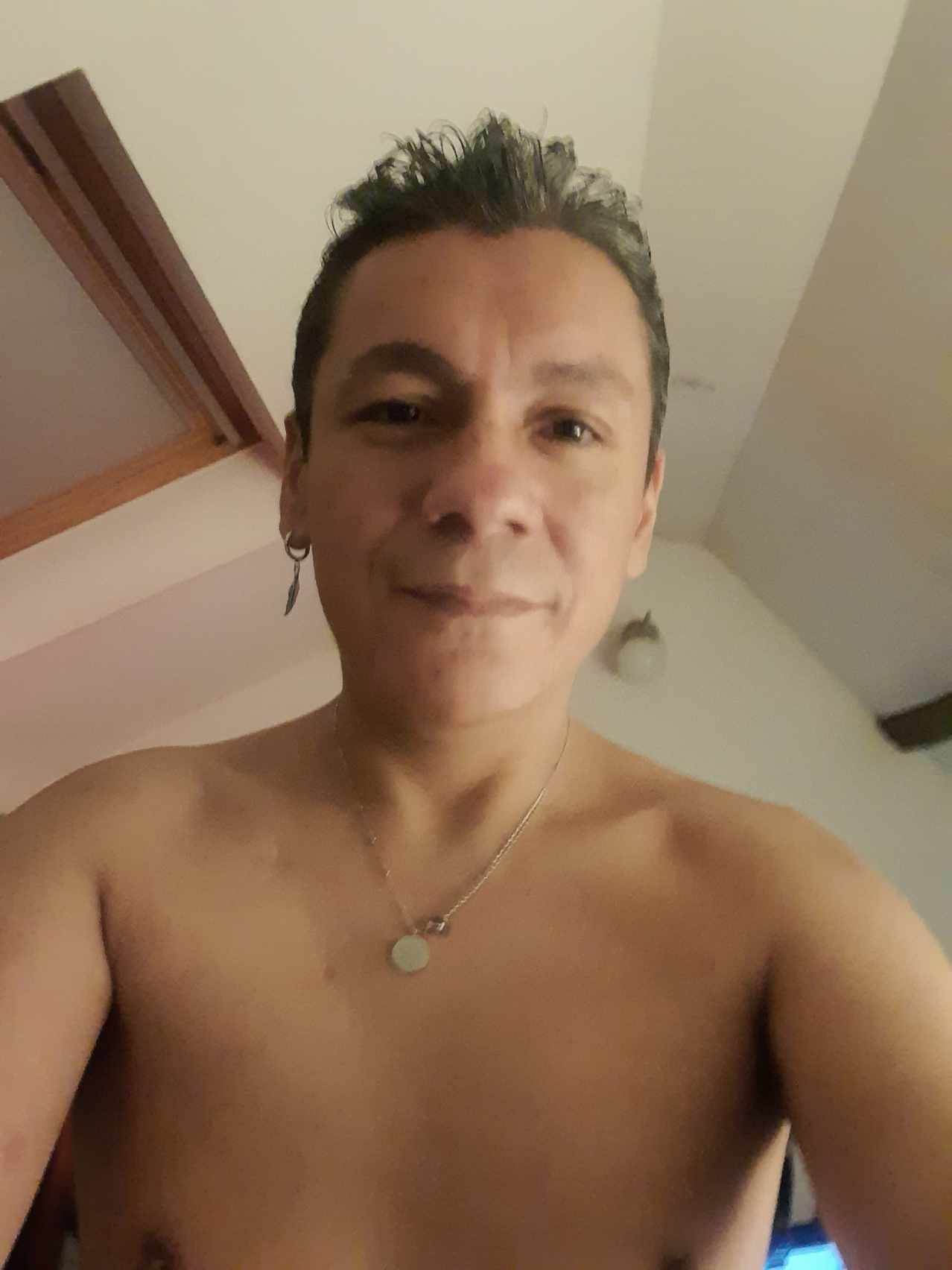 Manoa - Saint-Cyr-la-Rivière - Essonne | Rencontre gay