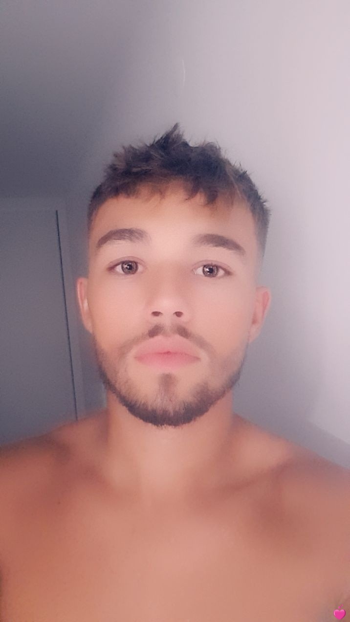 Yan - Esmans - Seine-et-Marne | Rencontre gay