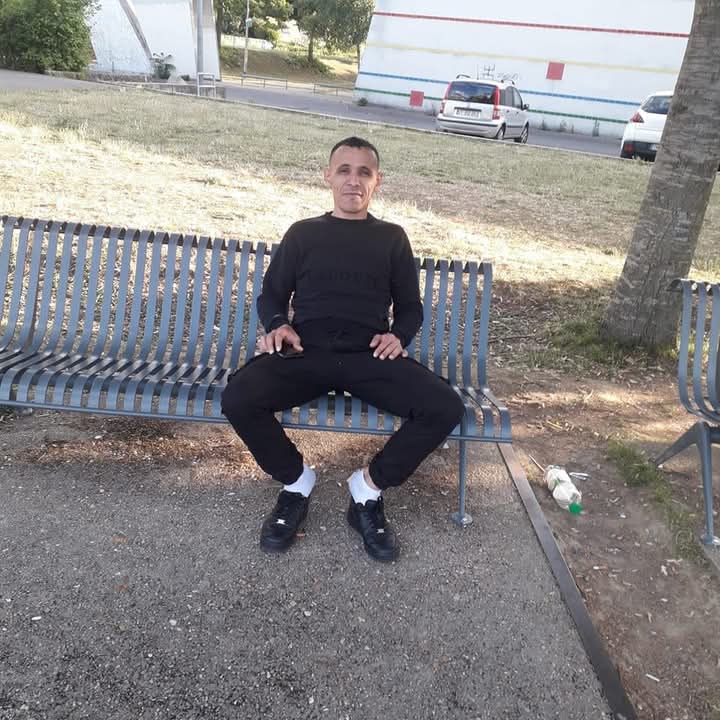 Dante - Septeuil - Yvelines | Rencontre gay