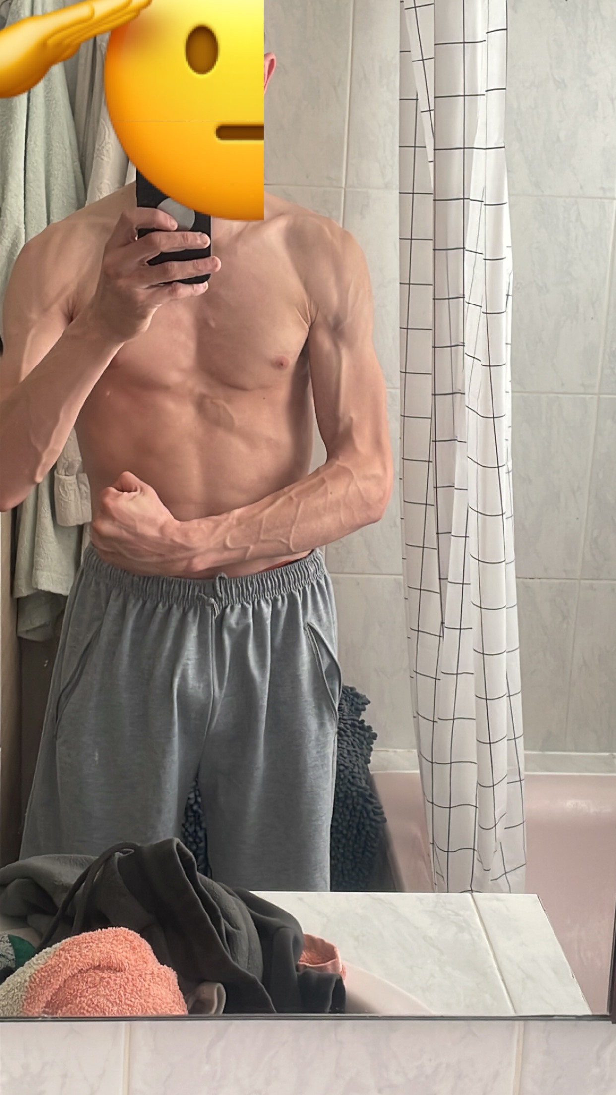 Elikya - Courgent - Yvelines | Rencontre gay