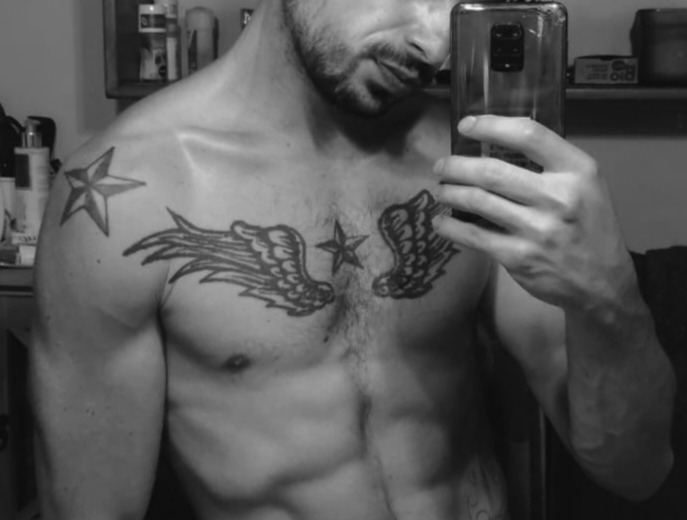 Roy - Versailles - Yvelines | Rencontre gay