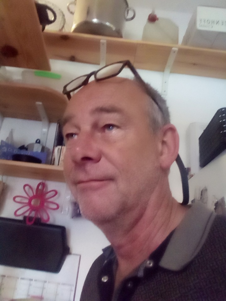 Edison - Torcy - Seine-et-Marne | Rencontre gay