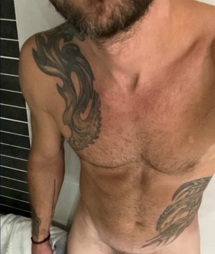 Aly - Grisy-les-Plâtres - Val-d'Oise | Rencontre gay