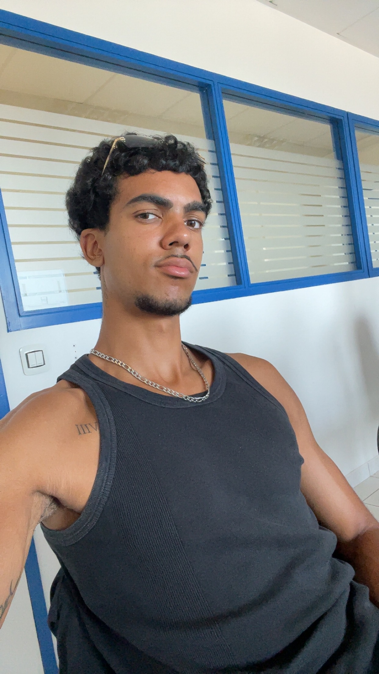 Carlo - LaGarenne-Colombes - Hauts-de-Seine | Rencontre gay
