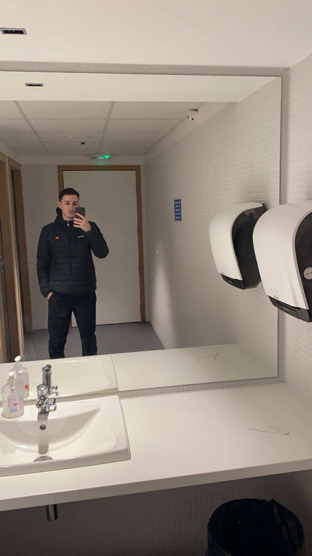 Ugo - Videlles - Essonne | Rencontre gay