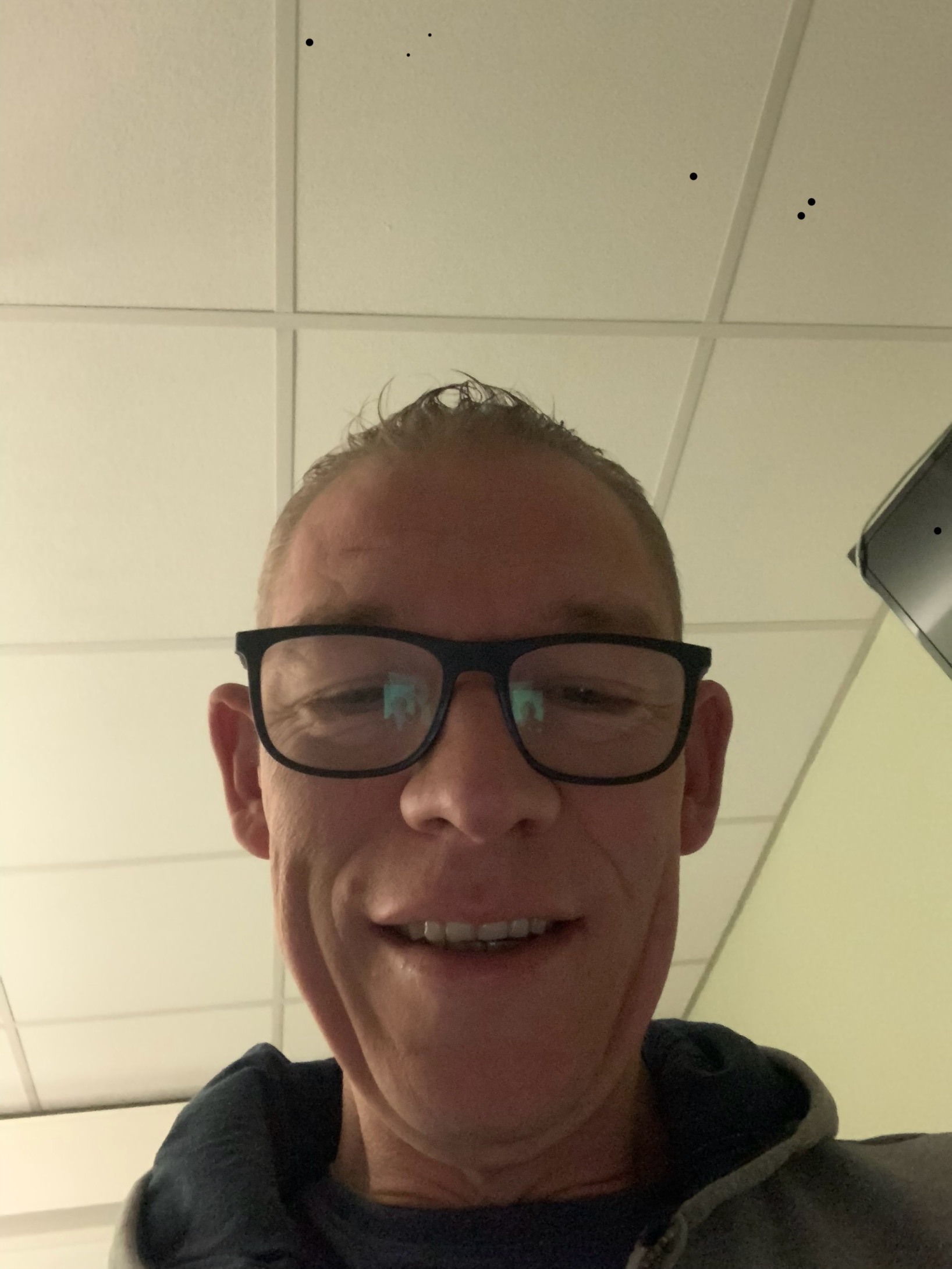 Oren - Jambville - Yvelines | Rencontre gay