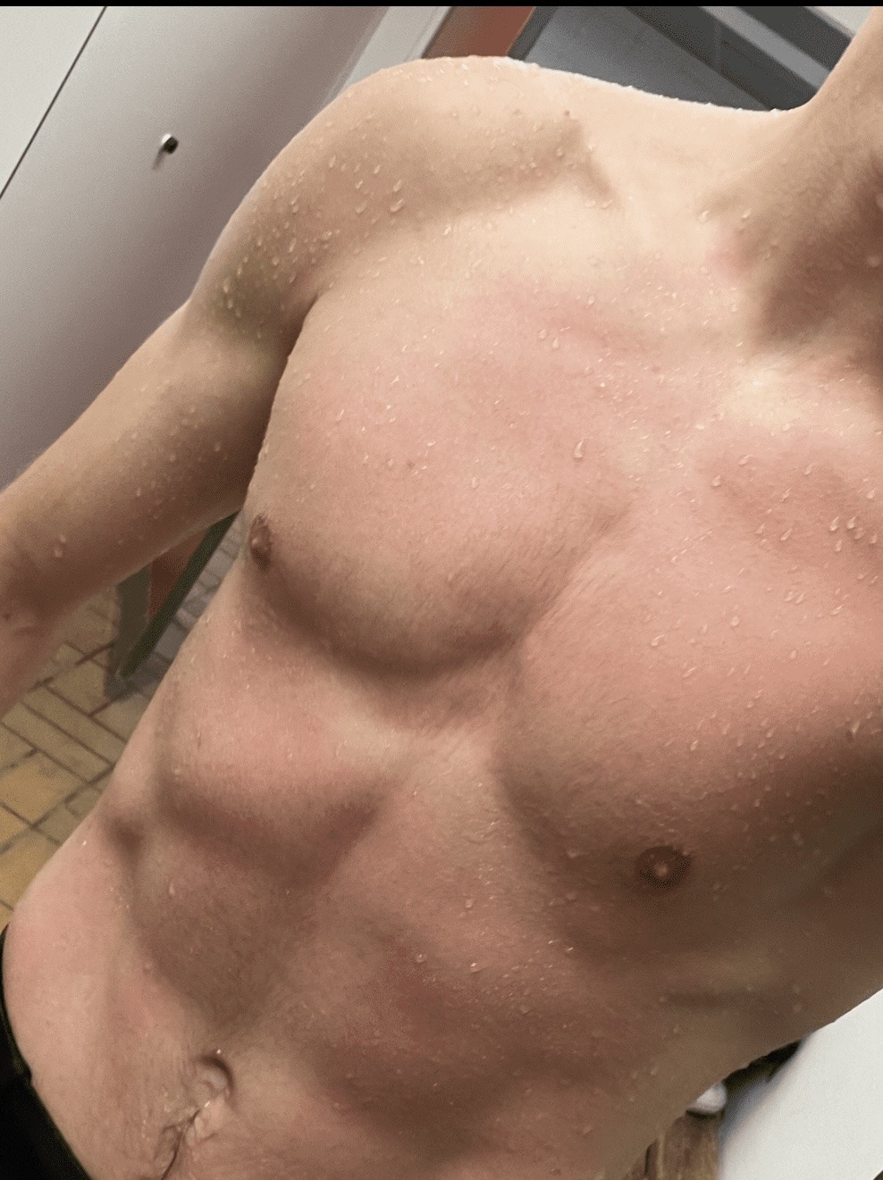 Iker - Aubervilliers - Seine-Saint-Denis | Rencontre gay