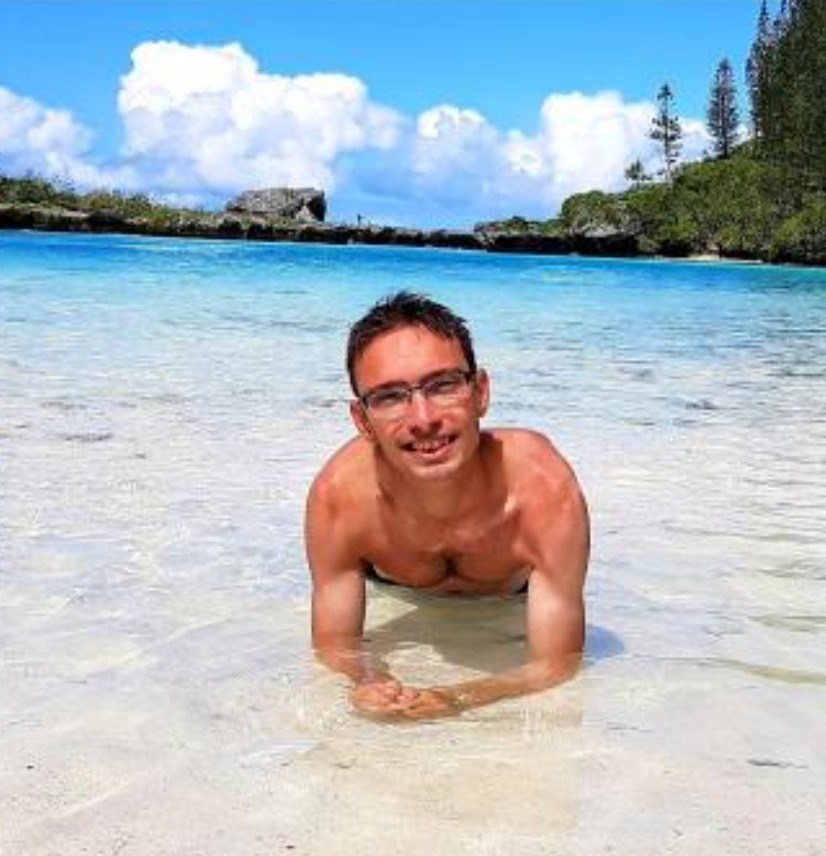 Illyan - Fontainebleau - Seine-et-Marne | Rencontre gay