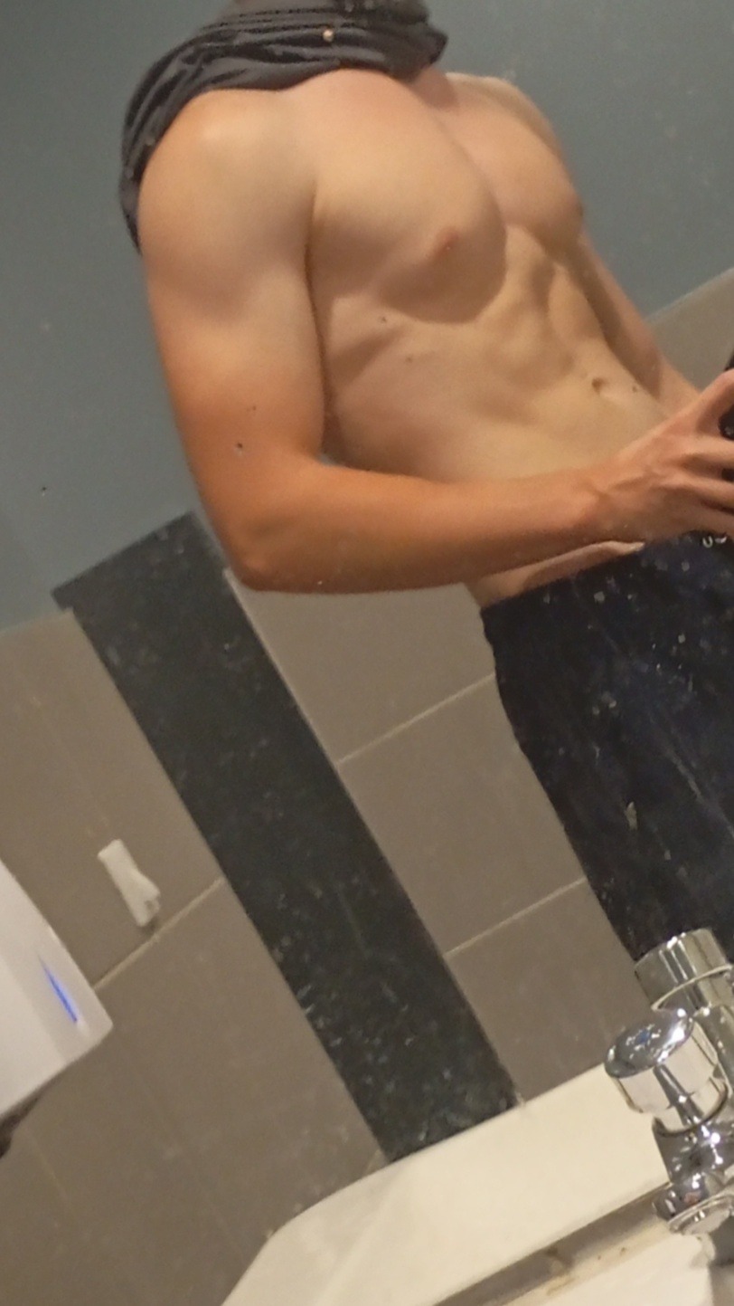 Makan - Mittainville - Yvelines | Rencontre gay
