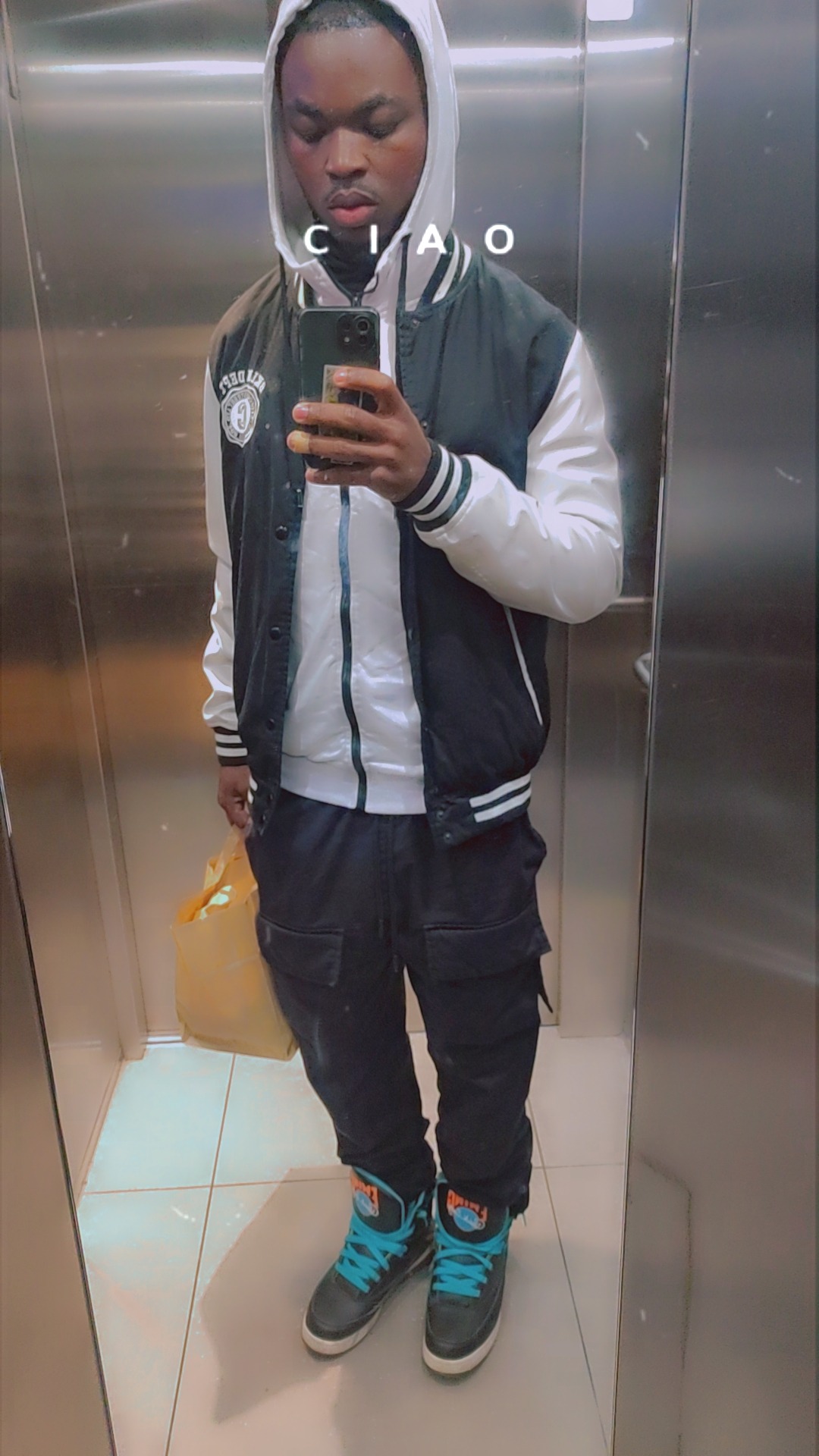 Dayann - LaVilleneuve-en-Chevrie - Yvelines | Rencontre gay