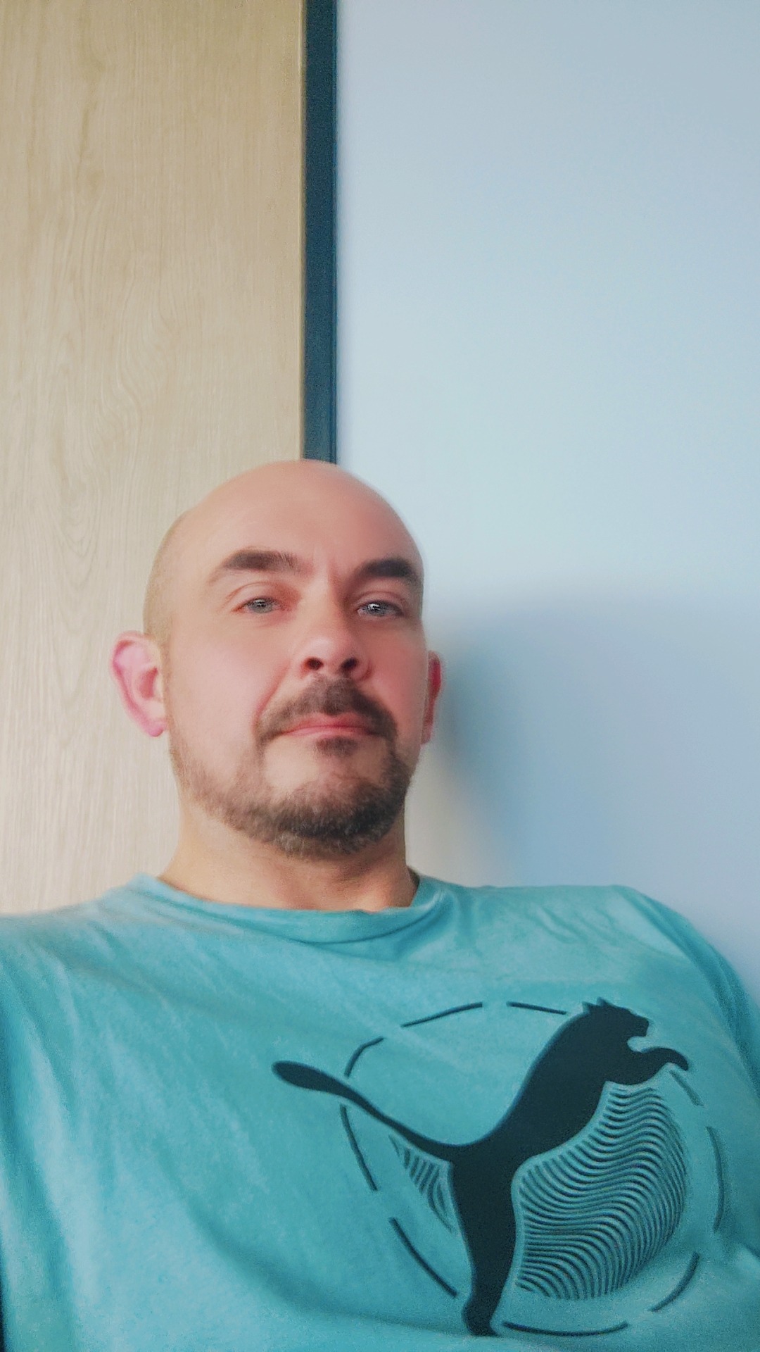 Ilan - LaForêt-le-Roi - Essonne | Rencontre gay