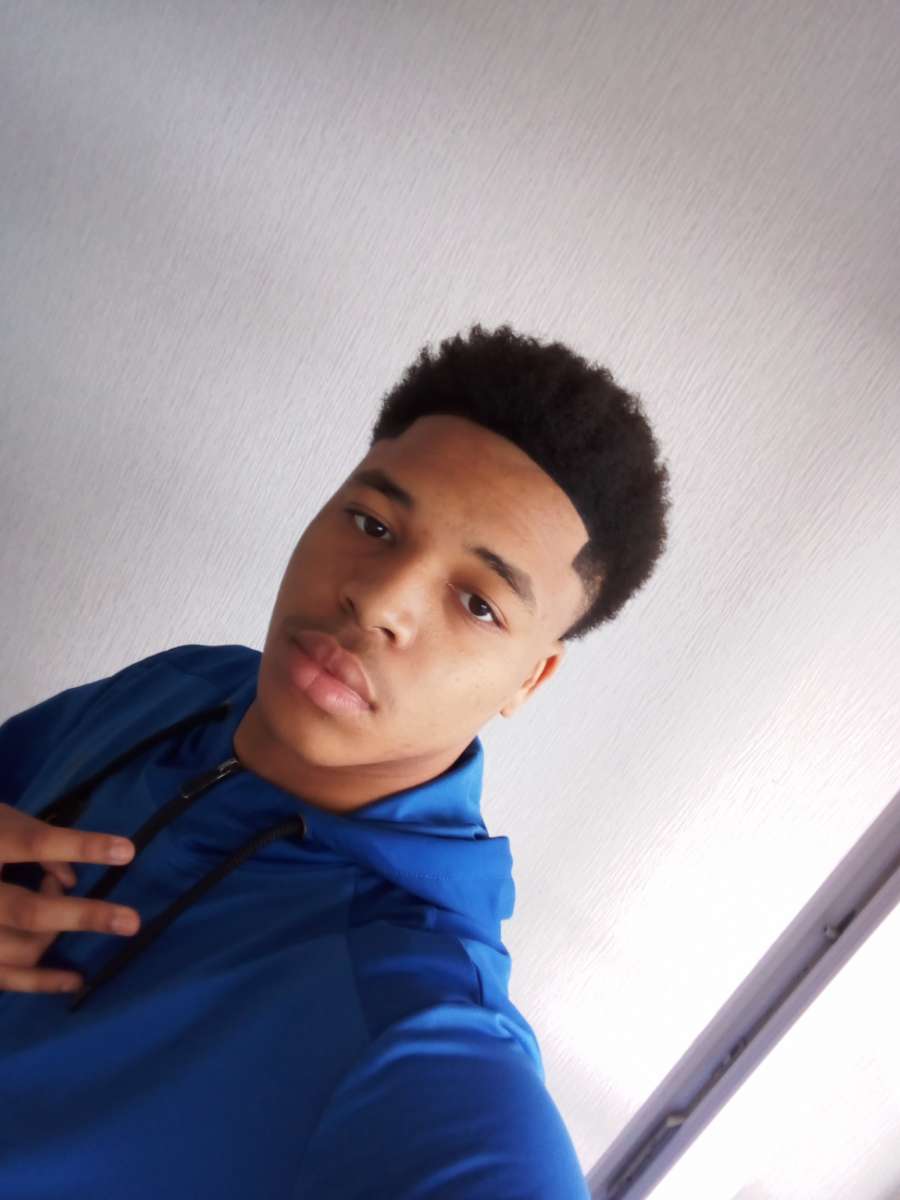 Eddine - Pommeuse - Seine-et-Marne | Rencontre gay