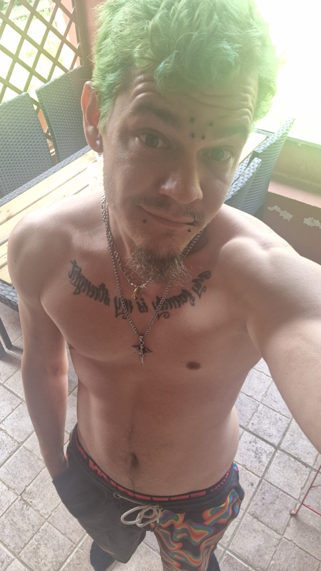 Cheickne - Verdelot - Seine-et-Marne | Rencontre gay