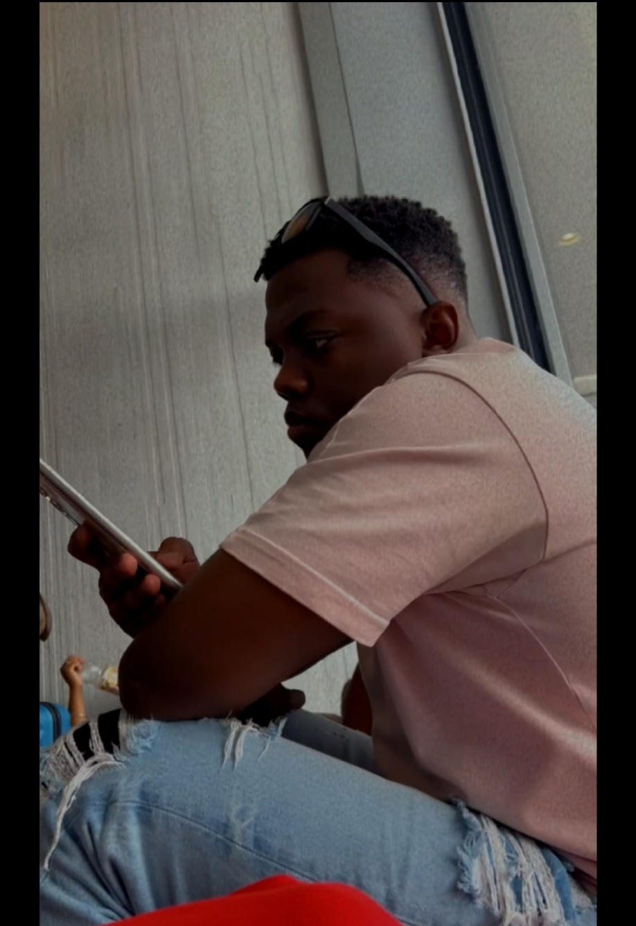 Ilyess - Gambais - Yvelines | Rencontre gay