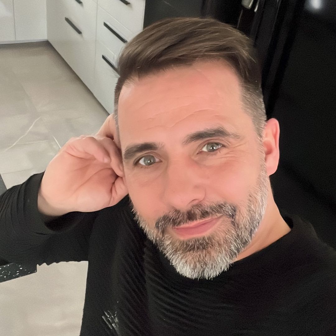 Hiram - Magny-le-Hongre - Seine-et-Marne | Rencontre gay