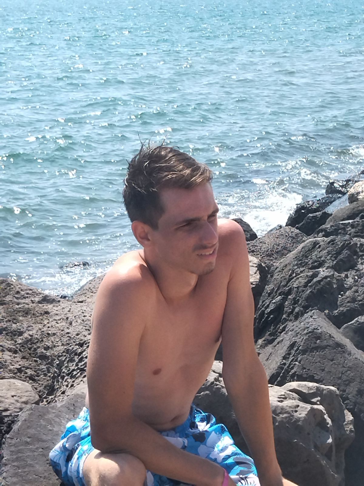 Soltan - Obsonville - Seine-et-Marne | Rencontre gay