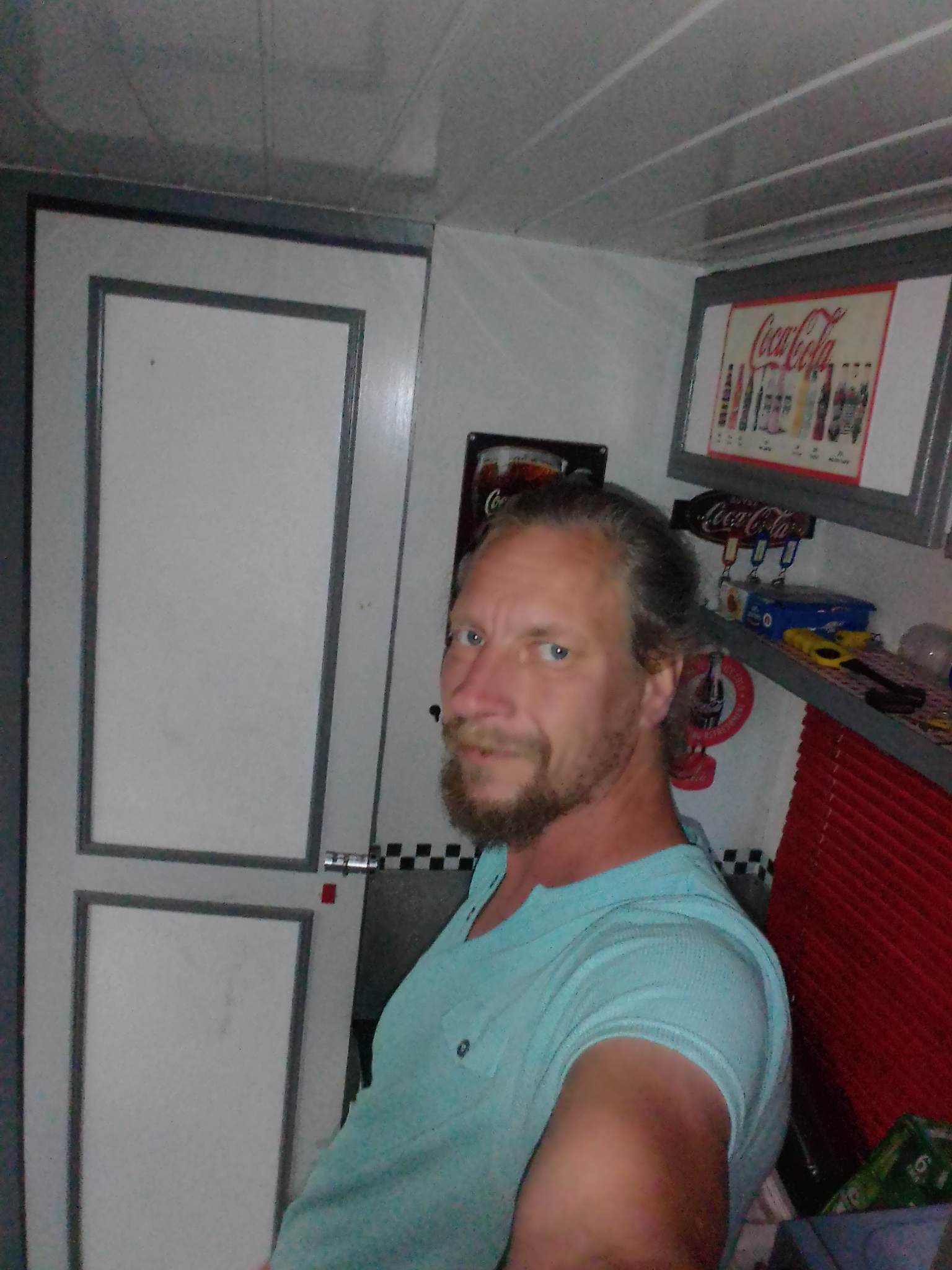 Thylian - LePlessis-Robinson - Hauts-de-Seine | Rencontre gay